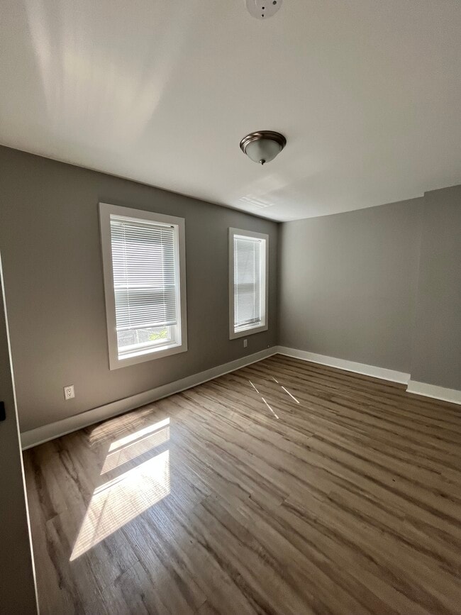 26 Yale Ave, Unit 2R in Jersey City, NJ - Building Photo - Building Photo