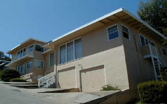 262 Elm St in San Carlos, CA - Building Photo