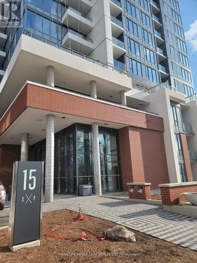 property at 15 Wellington St