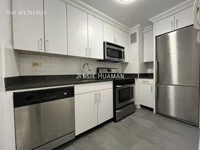 96 5th Ave in New York, NY - Building Photo - Building Photo