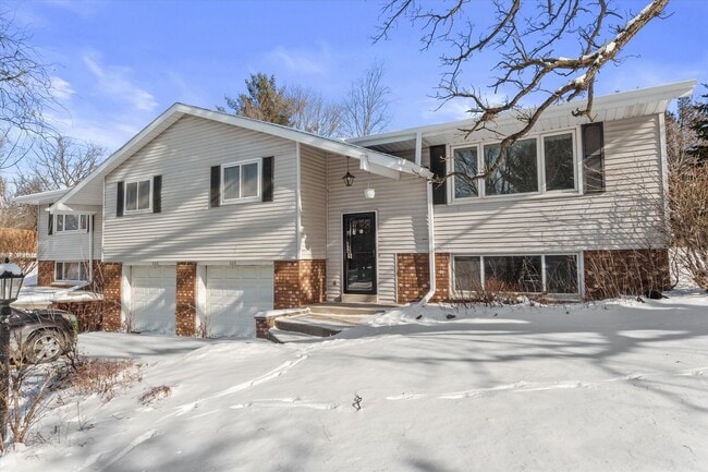 property at 666-668 Hearne Ct