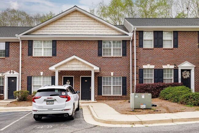 property at 101 Wood Lake Dr