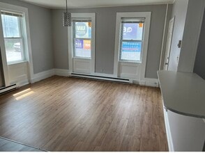 381 Summer St in Lynn, MA - Building Photo - Building Photo