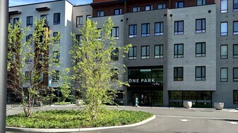 One Park Apartments in West Hartford, CT - Building Photo