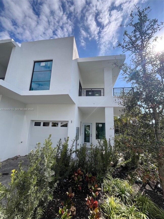 property at 2511 Pierce St