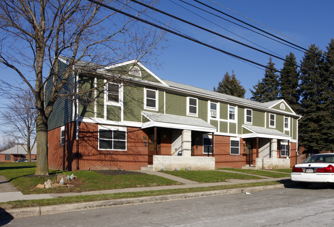 1118 Sciota St in New Castle, PA - Foto de edificio - Building Photo