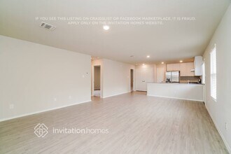 7218 Avila Vis in San Antonio, TX - Building Photo - Building Photo
