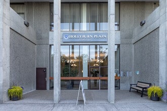 Hollyburn Plaza in West Vancouver, BC - Building Photo - Building Photo