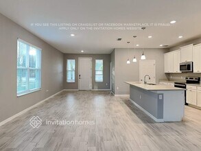 1931 Stillwood Wy in St. Cloud, FL - Foto de edificio - Building Photo