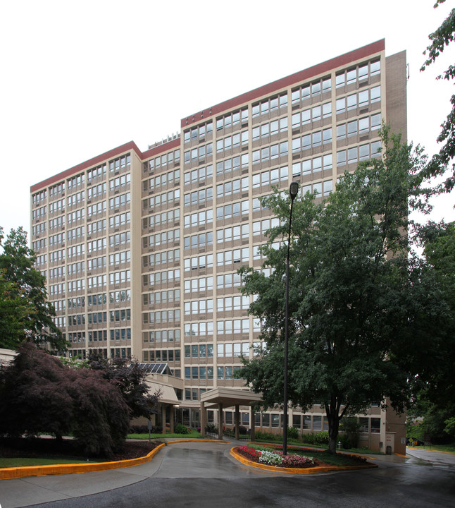 Decatur Christian Towers Senior 63+ in Decatur, GA - Building Photo