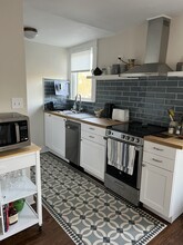 59 S 15th St, Unit Upstairs in Richmond, IN - Building Photo - Building Photo