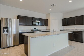 30861 W Columbus Ave in Buckeye, AZ - Building Photo - Building Photo