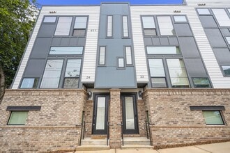 The Collection at Charles in Charlotte, NC - Foto de edificio - Building Photo