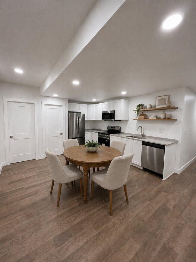 property at 3625 E Bluebell Dr