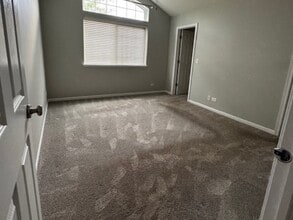 10007 Cummings St in Huntley, IL - Building Photo - Building Photo