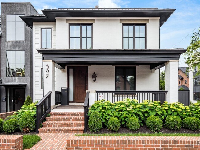 property at 597 S 9th St