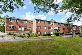 207 Samoset St in Plymouth, MA - Building Photo - Building Photo