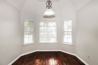 8264 Cross Point Dr in Olive Branch, MS - Building Photo - Building Photo