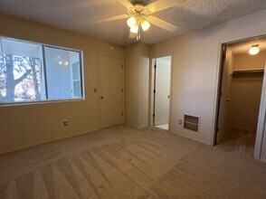 1845 Kendall St in Lakewood, CO - Building Photo - Building Photo