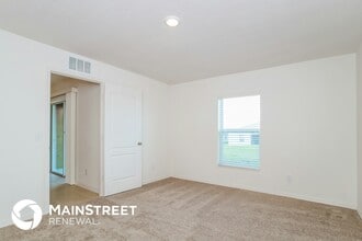 1740 Canaan Lp in Dundee, FL - Foto de edificio - Building Photo