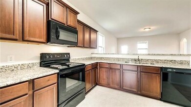 1619 Park Trails Blvd in Princeton, TX - Building Photo - Building Photo