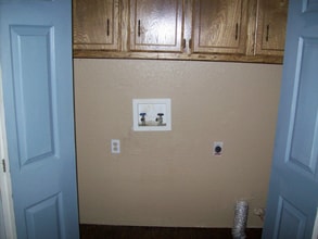 410 S Greengate Dr in Yukon, OK - Building Photo - Building Photo