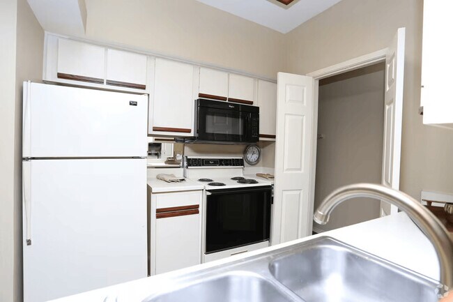property at 15381 Cutten Rd