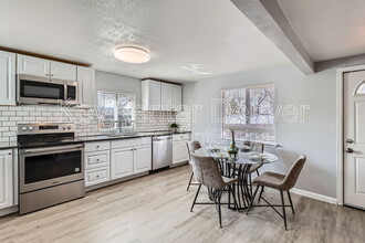 625 Juniper St in Golden, CO - Building Photo - Building Photo