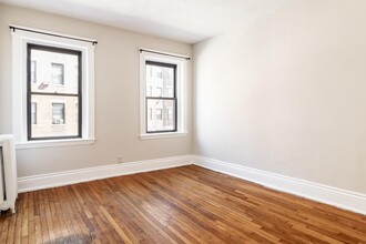 70 Queensberry St, Unit 16 in Boston, MA - Building Photo - Building Photo