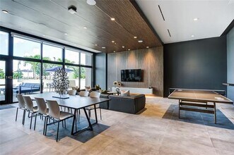 3170 SW 22nd St in Miami, FL - Building Photo - Building Photo