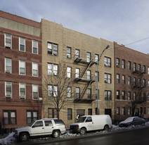 The Greenpoint House Apartments