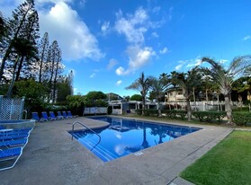 394 Mananai Pl in Honolulu, HI - Building Photo - Building Photo