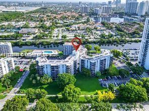 property at 3475 N Country Club Dr