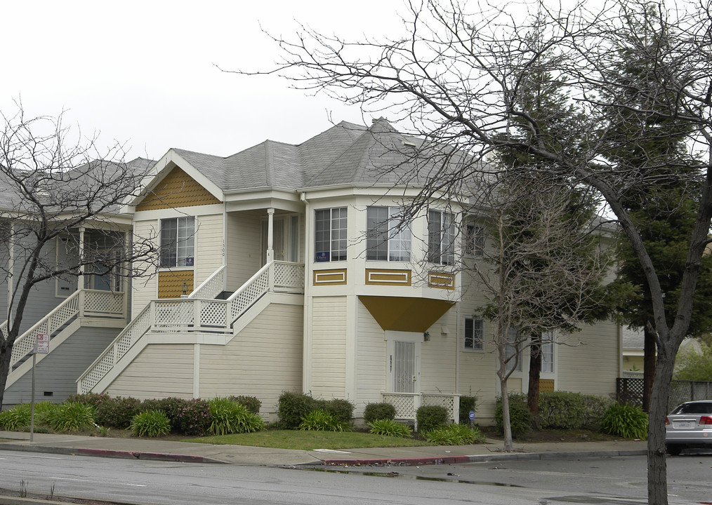 1500 Market St in Oakland, CA - Foto de edificio