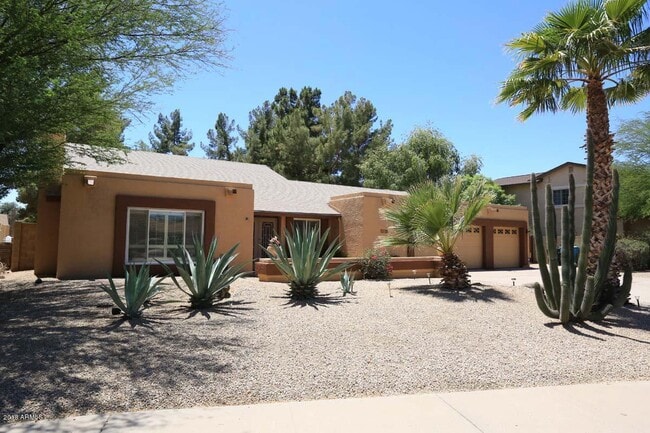 property at 5109 E Kathleen Rd