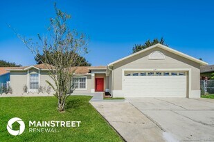 619 Regency Way in Kissimmee, FL - Building Photo