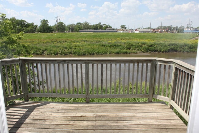 River Drive Townhomes