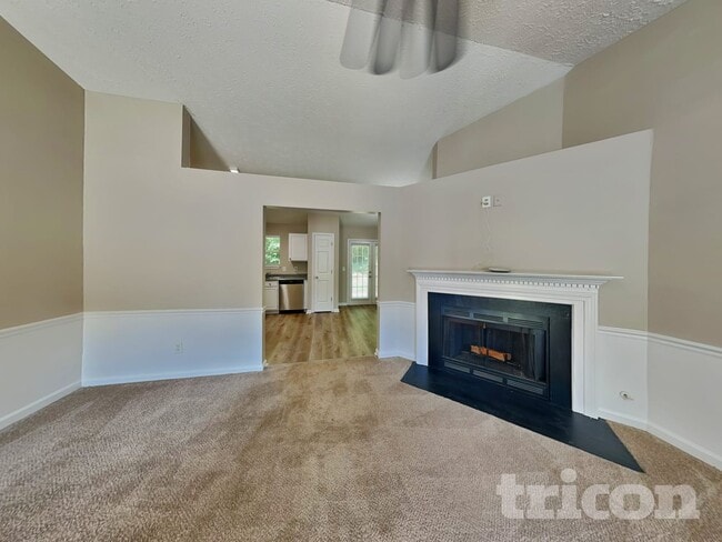 38 Ann Cir in Cartersville, GA - Foto de edificio - Building Photo