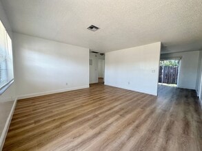 4522 Kirk Rd in Lake Worth Beach, FL - Building Photo - Building Photo