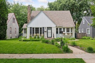 4145 Zenith Ave N in Minneapolis, MN - Building Photo