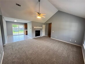 20835 Justin Dr in Springdale, AR - Building Photo - Building Photo