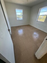 1120 N Sapodilla Ave-Unit -#4 in West Palm Beach, FL - Foto de edificio - Building Photo