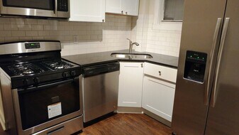 1122 W 18th Pl, Unit 1 in Chicago, IL - Building Photo