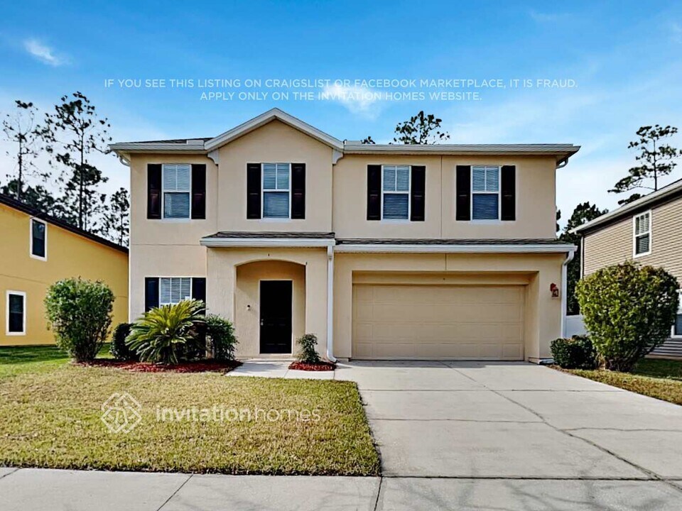 1667 Night Owl Trail in Middleburg, FL - Building Photo