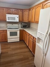 2205 Lannigan Dr in Greensboro, NC - Building Photo - Building Photo