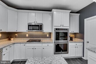12808 Steam Mill Farm Dr in Brandywine, MD - Building Photo - Building Photo