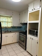 1013 Red Oak St in Azle, TX - Building Photo - Building Photo