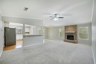 8903 Piney Point Dr in Austin, TX - Building Photo - Building Photo