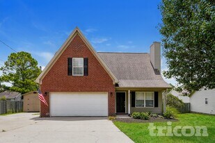 947 Lavergne Ln, Unit 307 in La Vergne, TN - Building Photo