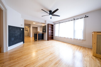 918 E 17th St in Minneapolis, MN - Building Photo - Building Photo